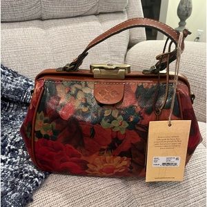 Patricia Nash Gracchi Handbag & Wallet